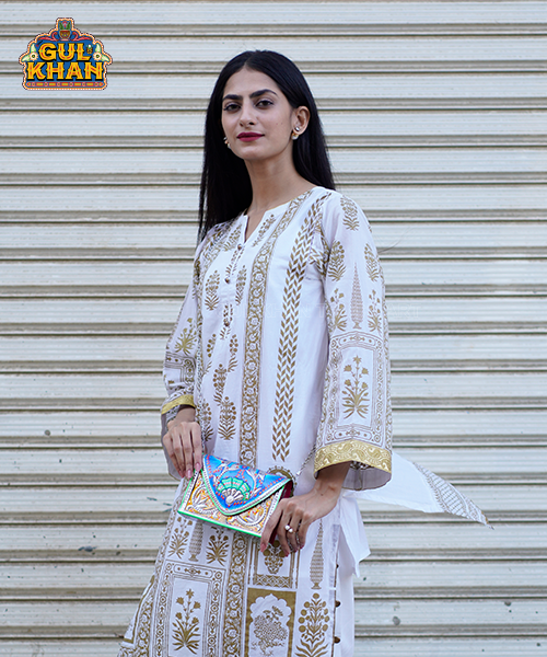 Handmade Clutch 1008