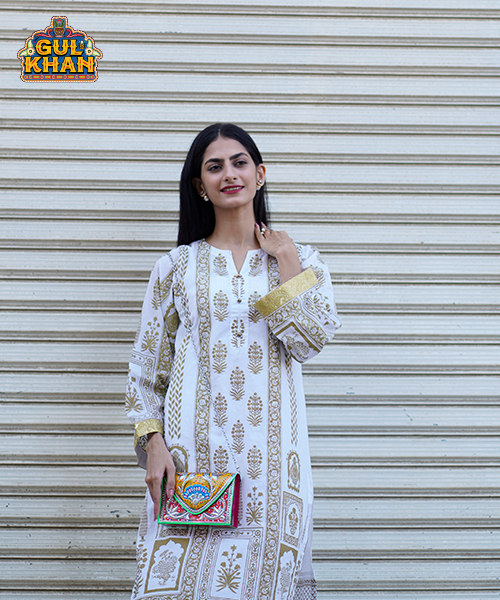 Handmade Clutch 1010