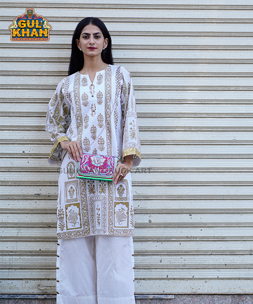 Handmade Clutch 1005